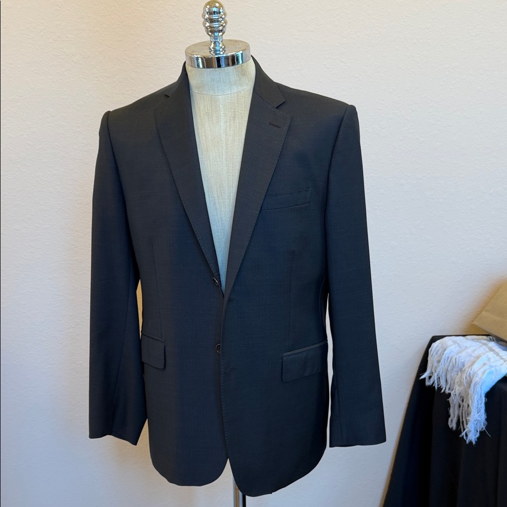 Elegant Charcoal Men's Sports Jacket